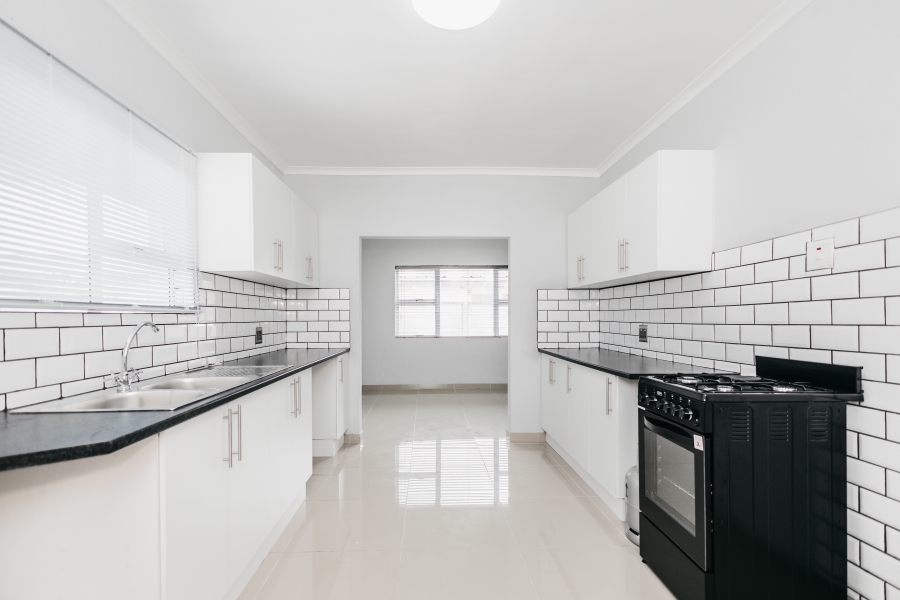 To Let 3 Bedroom Property for Rent in Windsor Park Western Cape